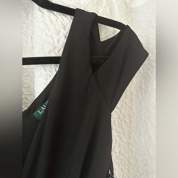 Lauren by Ralph Lauren Wide Leg Jersey Jumpsuit. Color Black. Size 4. - Picture 7 of 8